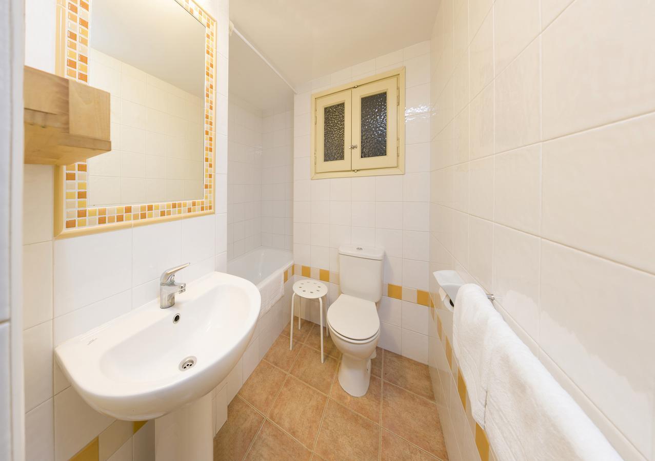 Cana Rita Apartamentos Sant Antoni de Portmany Oda fotoğraf