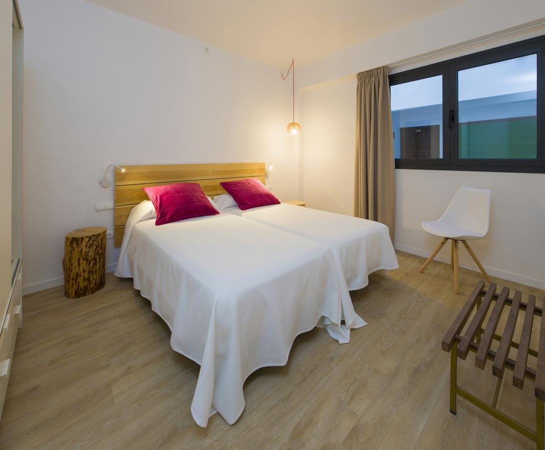 Cana Rita Apartamentos Sant Antoni de Portmany Dış mekan fotoğraf