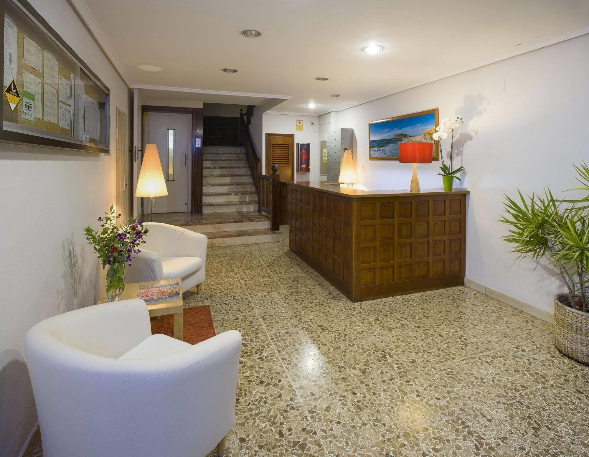 Cana Rita Apartamentos Sant Antoni de Portmany Dış mekan fotoğraf